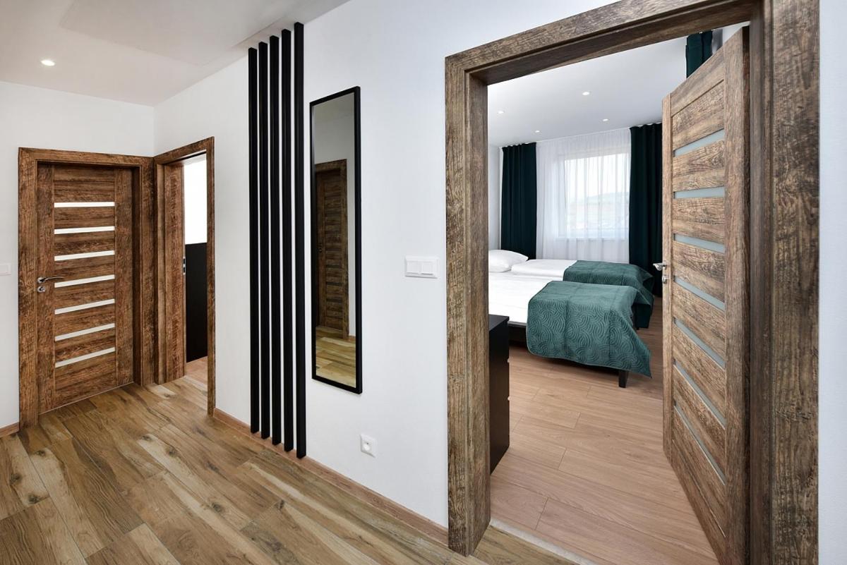 ורבוב Apartmany Virbo מראה חיצוני תמונה