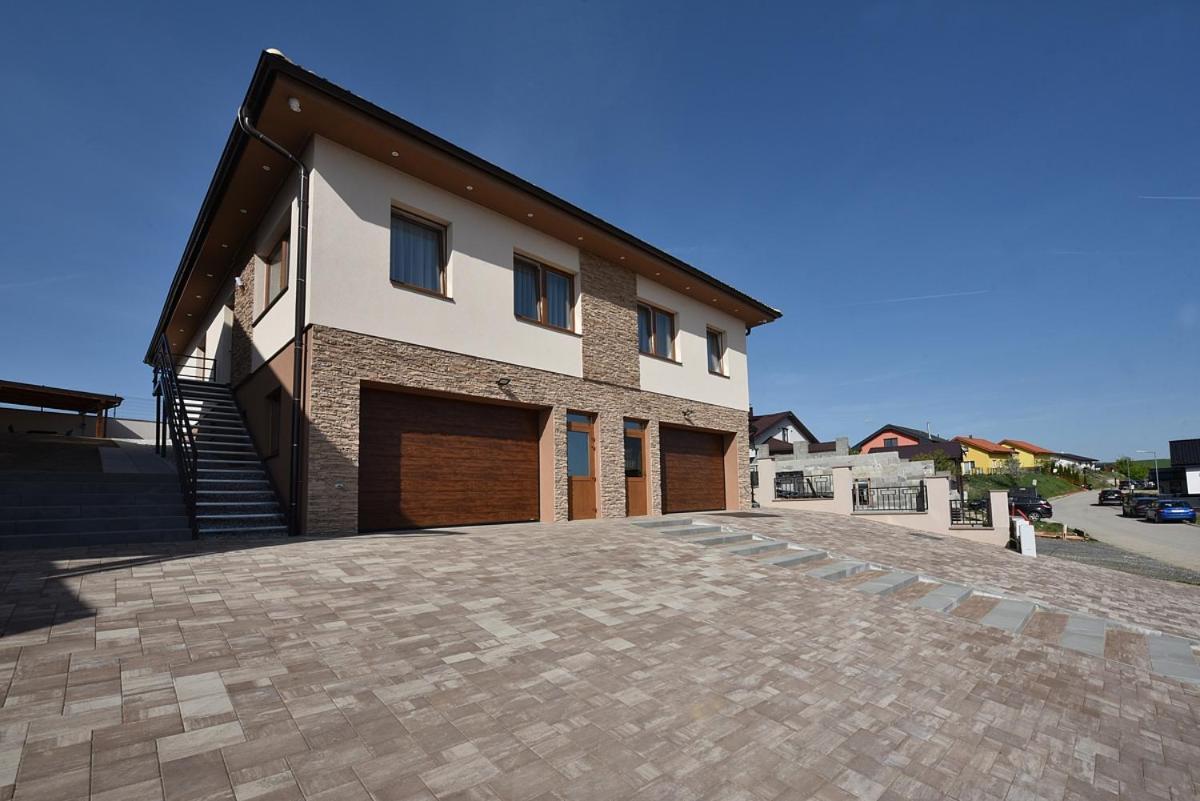 ורבוב Apartmany Virbo מראה חיצוני תמונה